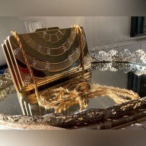 Saks Fifth Avenue Original Vintage Gold Rhinestone metallic Handbag Clutch Purse